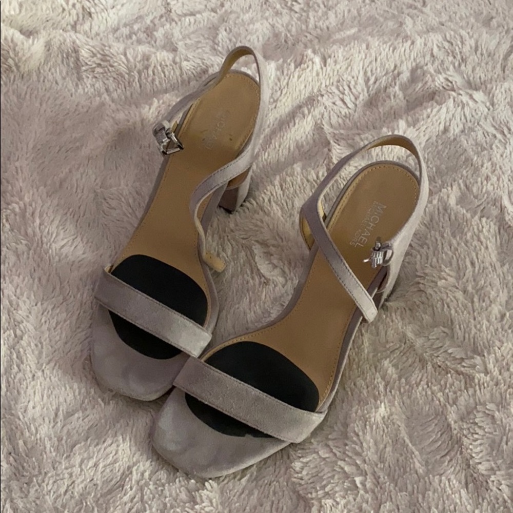 Michael Kors cool grey suede heels size 8